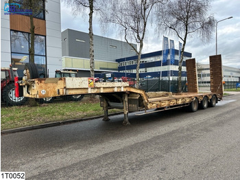 Low loader semi-trailer Castera semie 56500 kg, Lowbed Steel suspension: picture 1