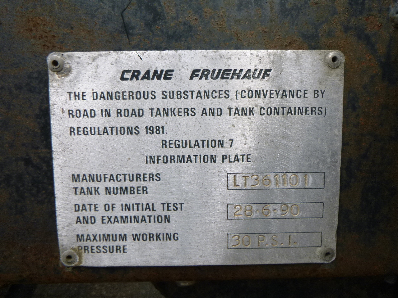 Leasing of Crane Fruehauf Bitumen tank inox 28 m3 / 1 comp Crane Fruehauf Bitumen tank inox 28 m3 / 1 comp: picture 19