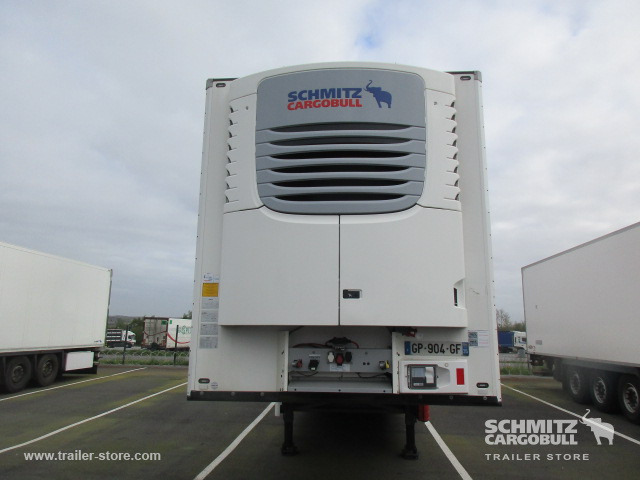 Isothermal semi-trailer SCHMITZ Reefer Multitemp Taillift: picture 8