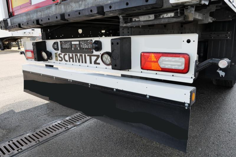Closed box semi-trailer Schmitz: picture 13