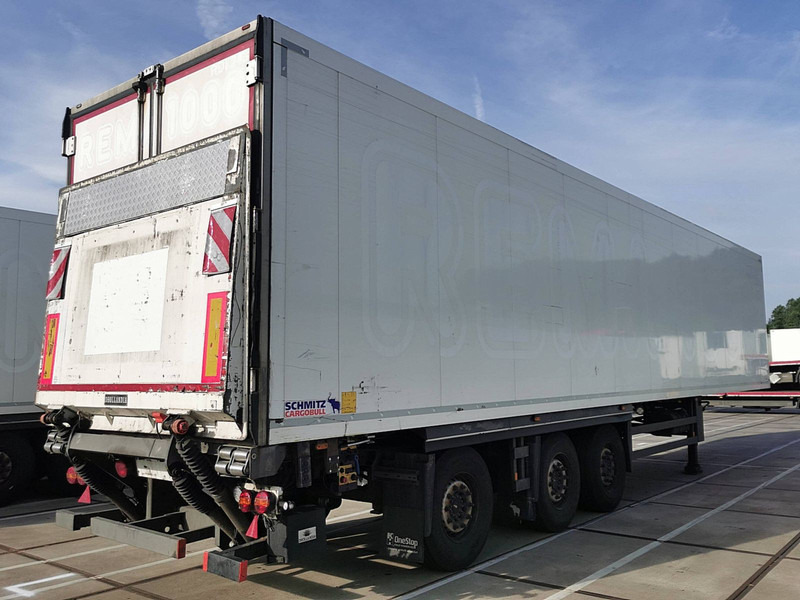 Refrigerator semi-trailer Schmitz Cargobull SKO 24/LZG FP45 steeraxle taillift: picture 3