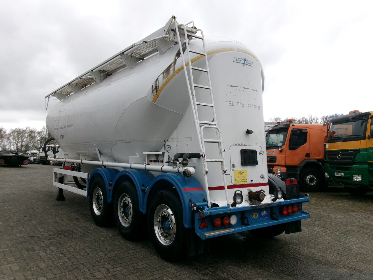 Tank semi-trailer for transportation of flour Spitzer Powder tank alu 37 m3 / 1 comp: picture 3