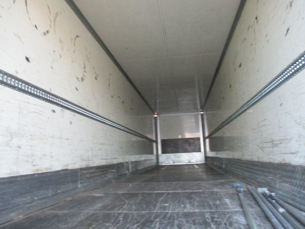 Closed box semi-trailer Wielton NS 34: picture 12