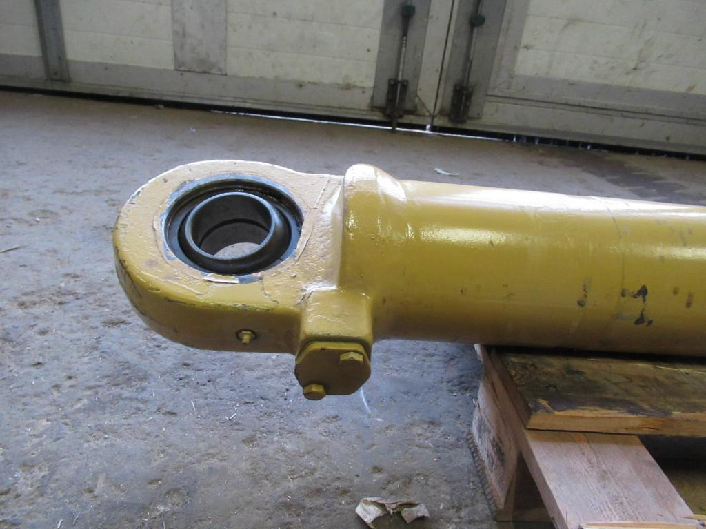 Hydraulic cylinder for Construction machinery Caterpillar: picture 6