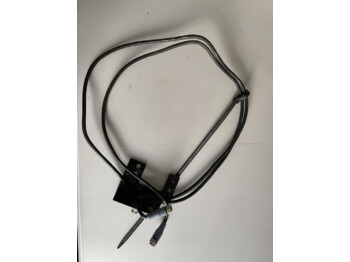 Cables/ Wire harness for Agricultural machinery FENDT- przewody monitora Fendt Vario 10.4’’ NAVI: picture 2