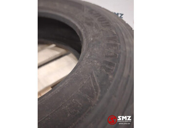 Tire for Truck Goodyear Occ vrachtwagenband Goodyear KMax 315/70R22.5: picture 2