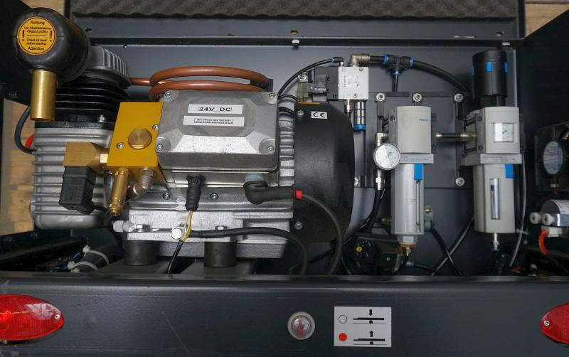 Air brake compressor for Material handling equipment LINDE Kompressor für Druckluftbremsanlage Linde P 50: picture 7