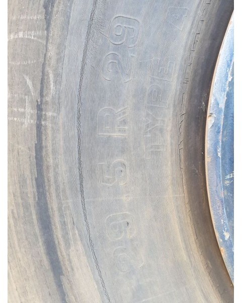 Tire Michelin 29.5 R29: picture 7