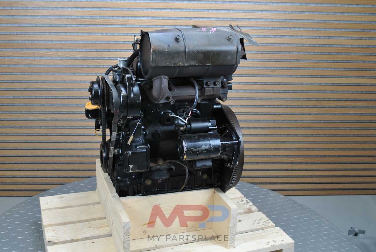 Engine for Farm tractor YANMAR 3TN75: picture 4