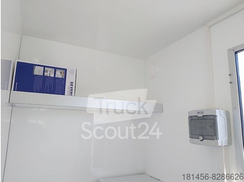 Construction container, Trailer Mobiles Büro isoliert mit Toilette: picture 5
