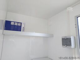 Construction container, Trailer Mobiles Büro isoliert mit Toilette: picture 13