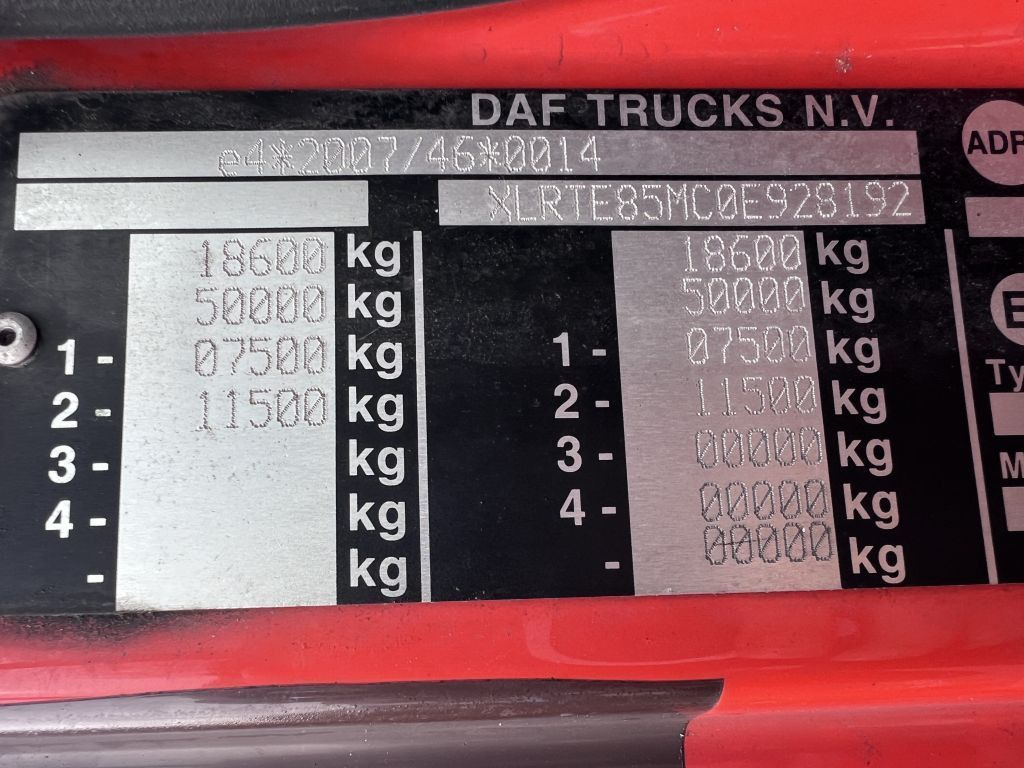 Tractor unit DAF CF 85.360 4X2 EURO 5 MEGA: picture 9