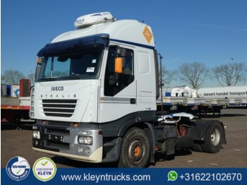 Tractor unit Iveco AS440S48 STRALIS manual: picture 1