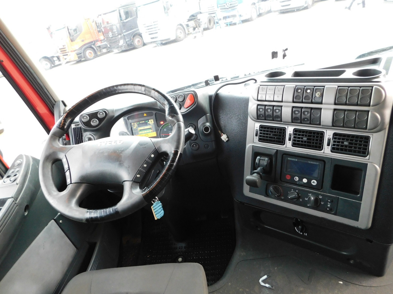 Tractor unit Iveco As440s42 t: picture 6