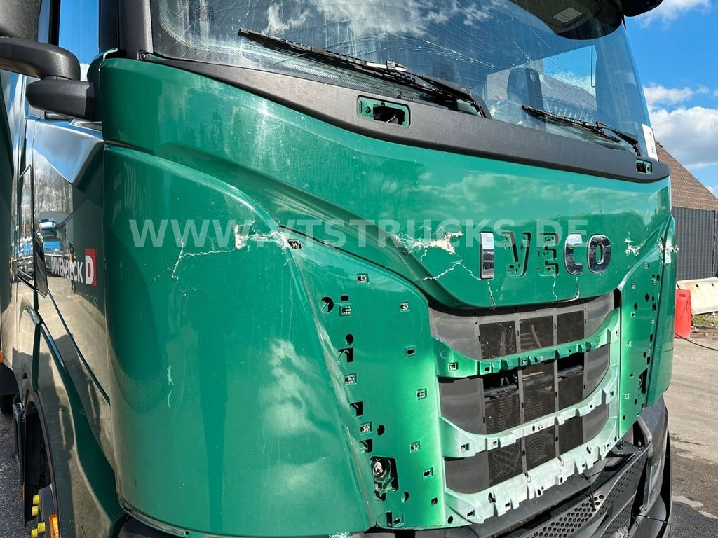 Tractor unit Iveco S-Way AS440 4x2 Erdgas NG *Unfallschaden*: picture 12