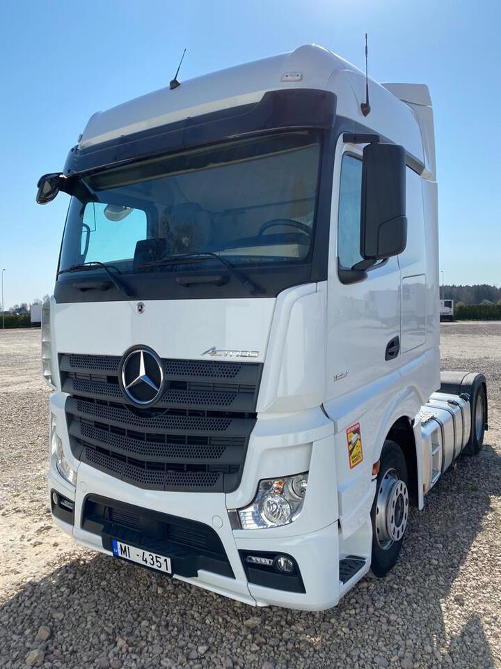 Leasing of MERCEDES-BENZ Actros 1851 MERCEDES-BENZ Actros 1851: picture 1