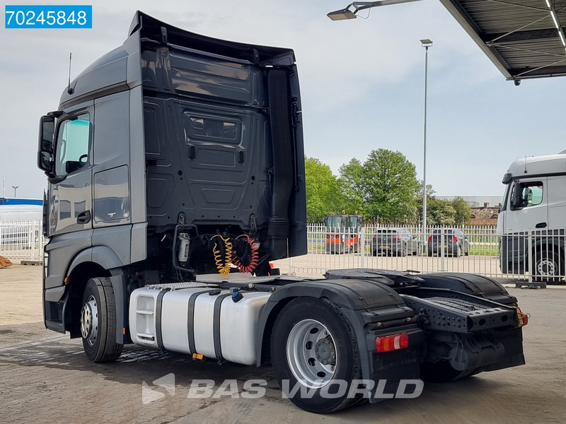 Tractor unit Mercedes-Benz Actros 1845 4X2 2x Tanks Euro 6: picture 3