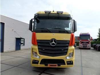 Tractor unit Mercedes-Benz Actros 3351 6x4: picture 2