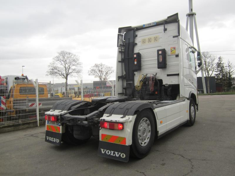 Tractor unit Volvo FH 460: picture 8