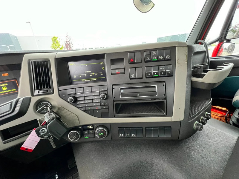 Tractor unit Volvo FM 330 4x2 / 872.050km: picture 13