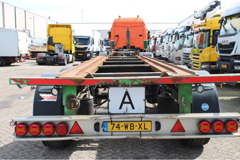 Container transporter/ Swap body trailer Burg 3x SAF: picture 5