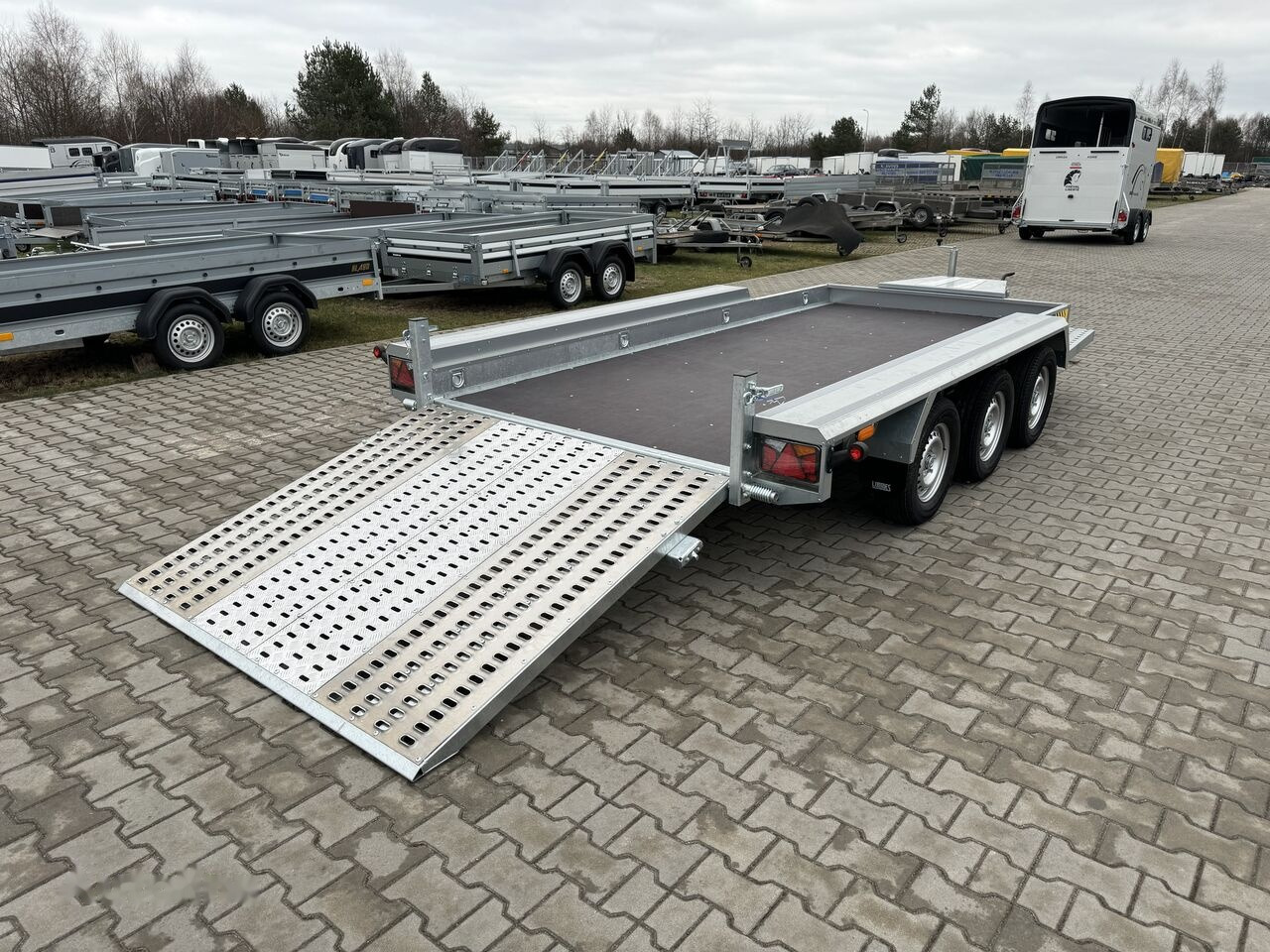 Plant trailer Lorries TPM35-4017 402x175 cm DMC 3500kg przyczepa 3 osiowa pod koparkę: picture 29