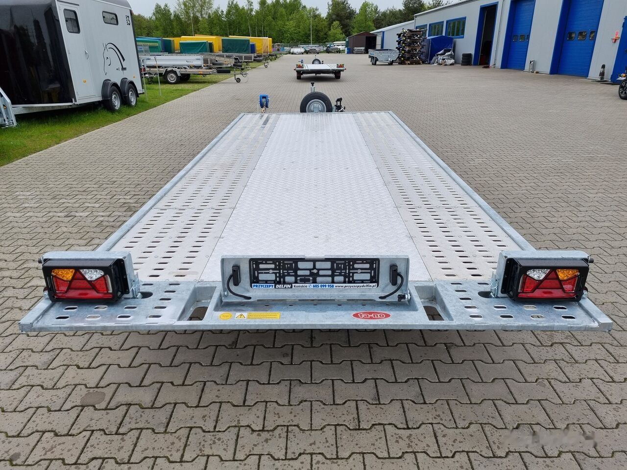 Autotransporter trailer TA-NO GRAVITY LOW 27.45 trailer for 1 car 2700 kg GVW: picture 27