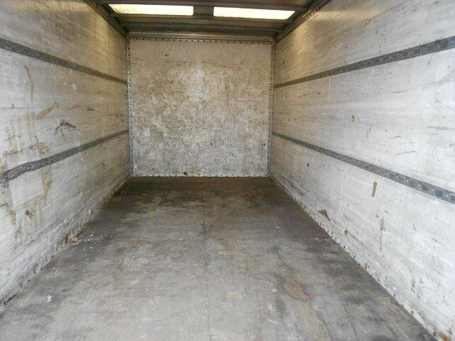 Closed box trailer TPW A8,6/5,6E Lichtdach: picture 5