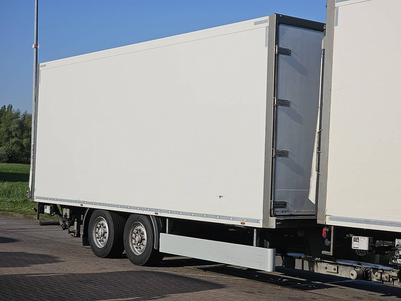 Closed box trailer Wuellhorst ZTFA18 alu floor,load throu: picture 6