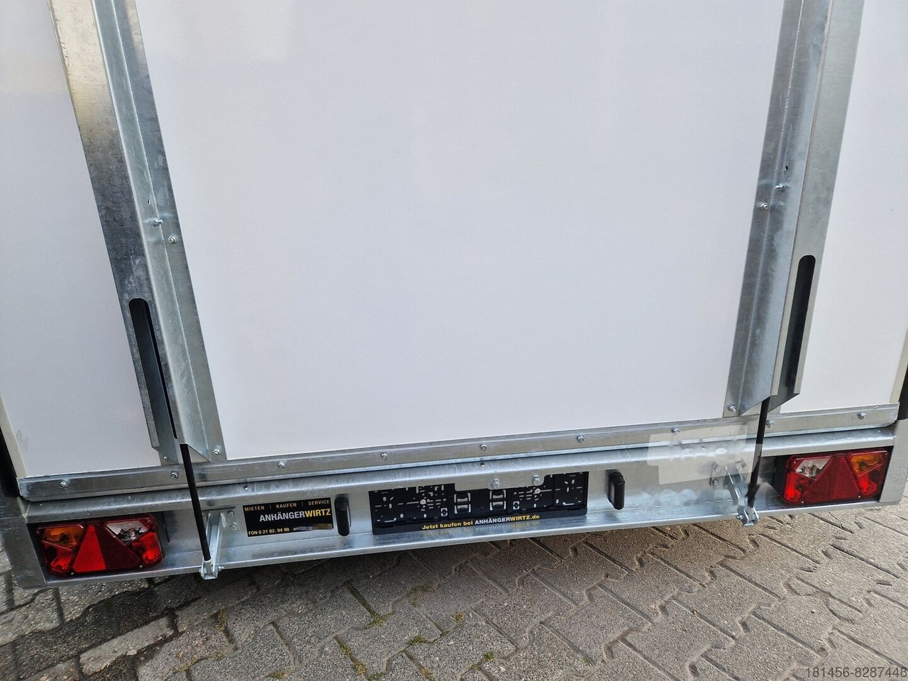 Closed box trailer riesig Heckrampe Seitentür 3500kg Zurrsystem: picture 2