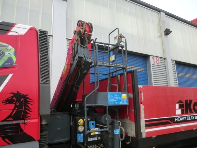 Crane truck, Dropside/ Flatbed truck AT260S31Y/P 6x2 AT260S31Y/P 6x2 mit Kran Copma 150.3: picture 2