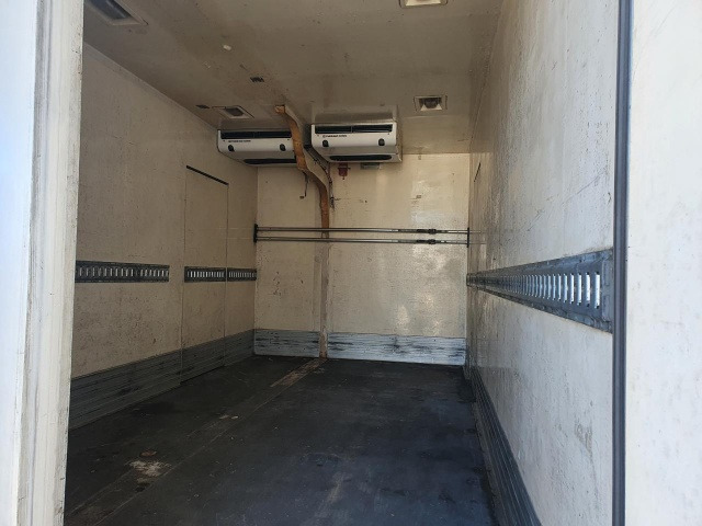 Refrigerator truck IVECO Eurocargo ML100E18/P: picture 9