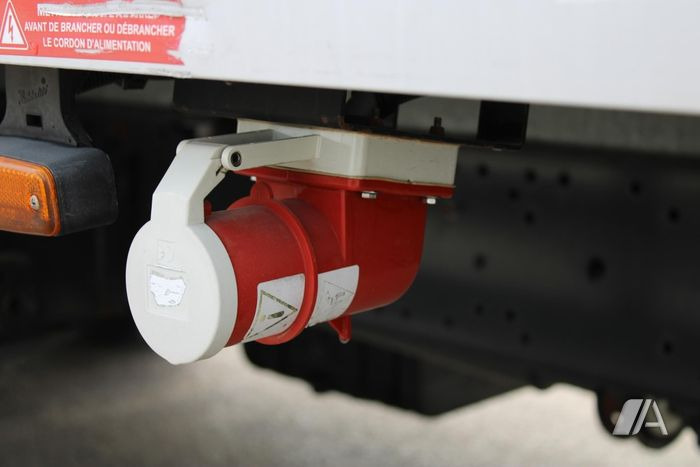 Refrigerator truck IVECO Eurocargo ML140E18 CS550 – 14T: picture 18