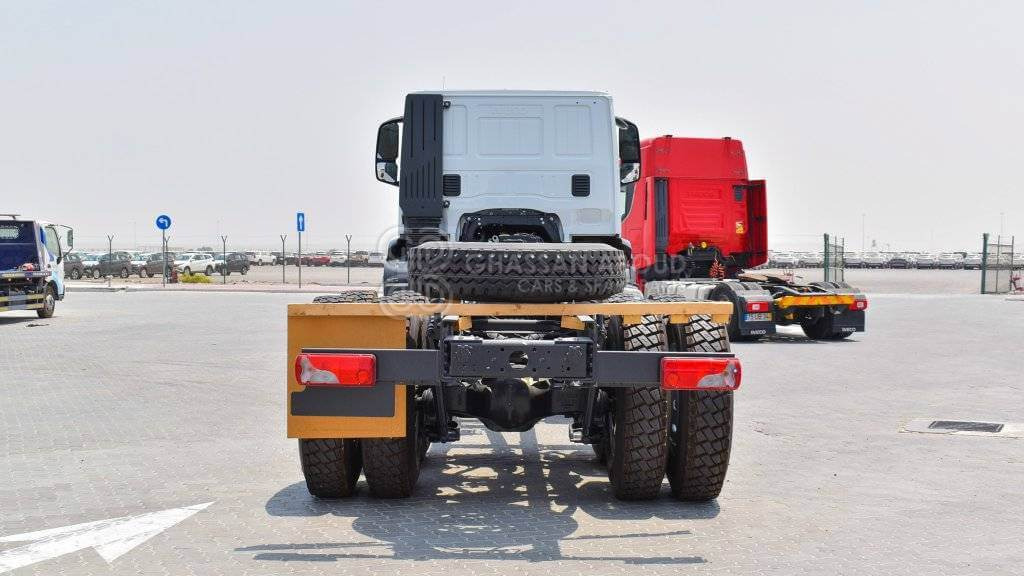 Cab chassis truck IVECO T-WAY Chassis 6×4 AD380T43H WHEELBASE 4500 MY23: picture 12