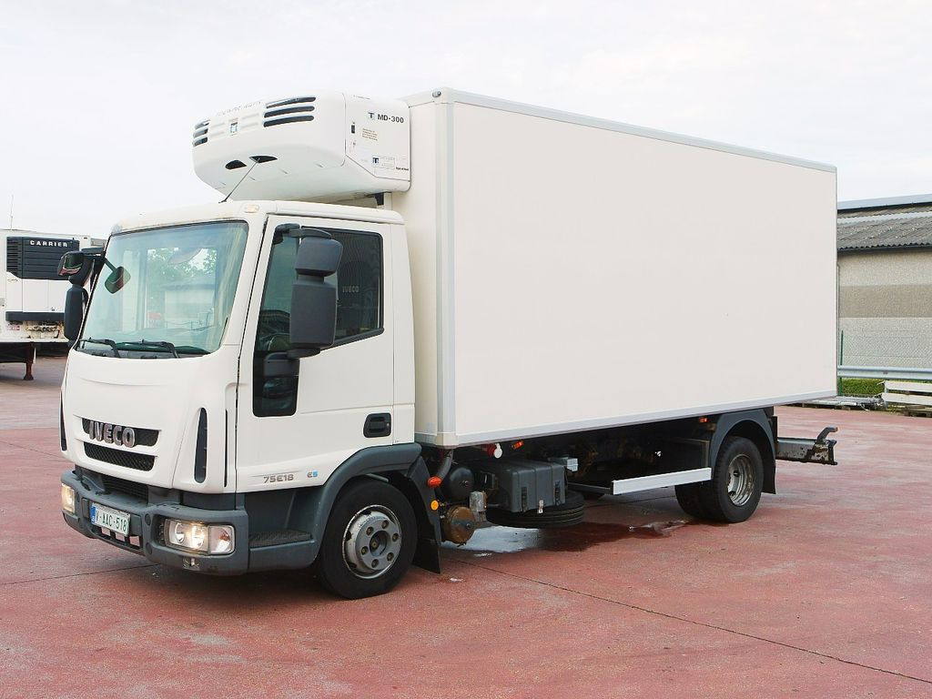 Refrigerator truck Iveco 75E18 EUROCARGO KUHLKOFFER THERMOKING MD300: picture 3