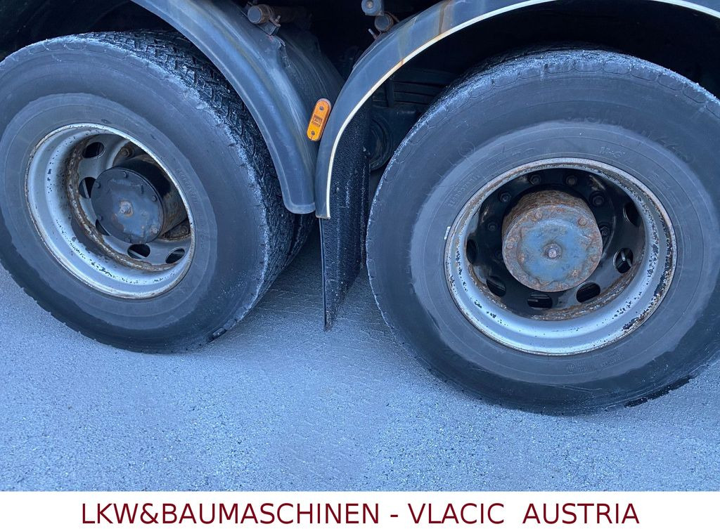 Dropside/ Flatbed truck, Crane truck Iveco Trakker 450 mit Kran EFFER 470/6S+JIB: picture 14