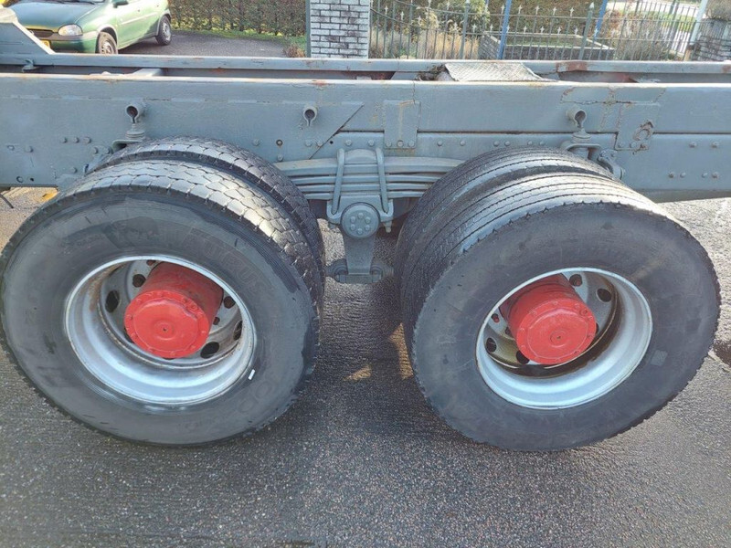 Cab chassis truck MAN 26.463 6X4 CHASSIS: picture 7