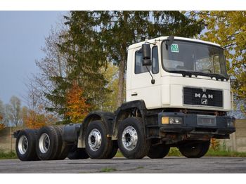 Cab chassis truck MAN 32.342 chassis 8x4 model 1995: picture 1