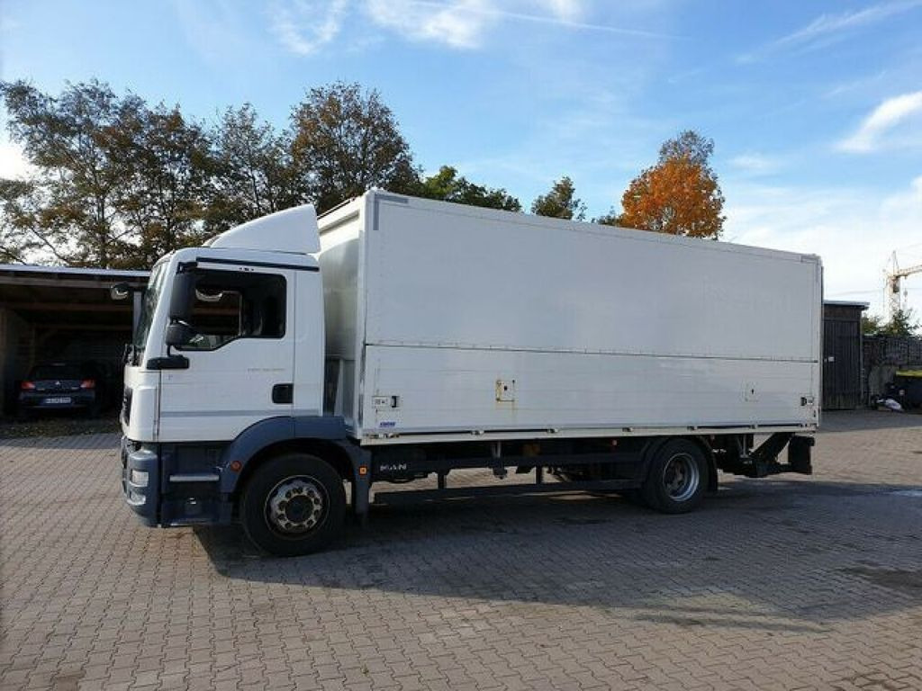 Beverage truck MAN  TGM 18.340 LL Getränkekoffer 6,5m*Überdach*LBW*: picture 8