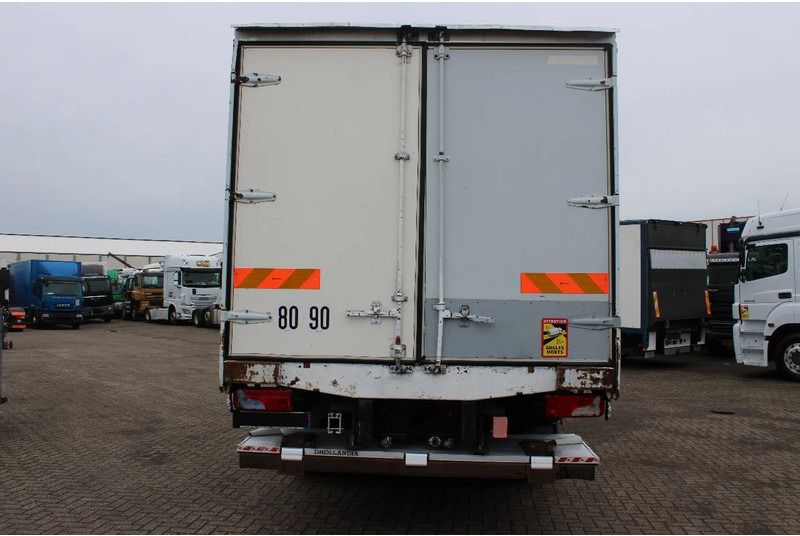 Curtainsider truck MAN TGS 18.320 + EURO 5 + LIFT: picture 8