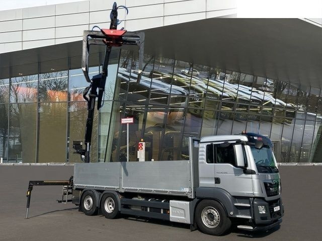 Dropside/ Flatbed truck, Crane truck MAN TGS 26.420 Flatbed + crane 6x2: picture 6