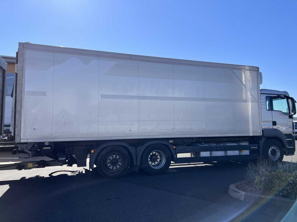 Refrigerator truck MAN TGS 26.440 6x2 BL LBW 2.000kg Carrier Supra 850: picture 5