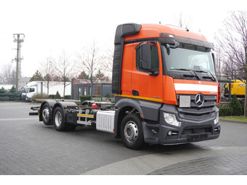 Cab chassis truck MERCEDES-BENZ Actros 2542 E6 BDF 6x2 / FULL ADR / 260 thousand km!! / lift&steer 3d axle: picture 2