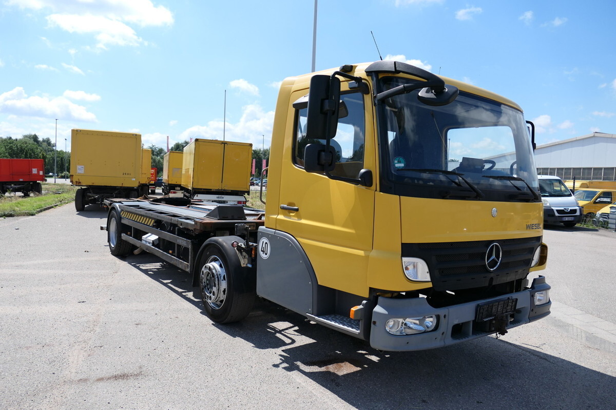 Container transporter/ Swap body truck MERCEDES-BENZ KAMAG WBH 25 Wiesel Terberg Umsetzfahrz. Sattelk: picture 3
