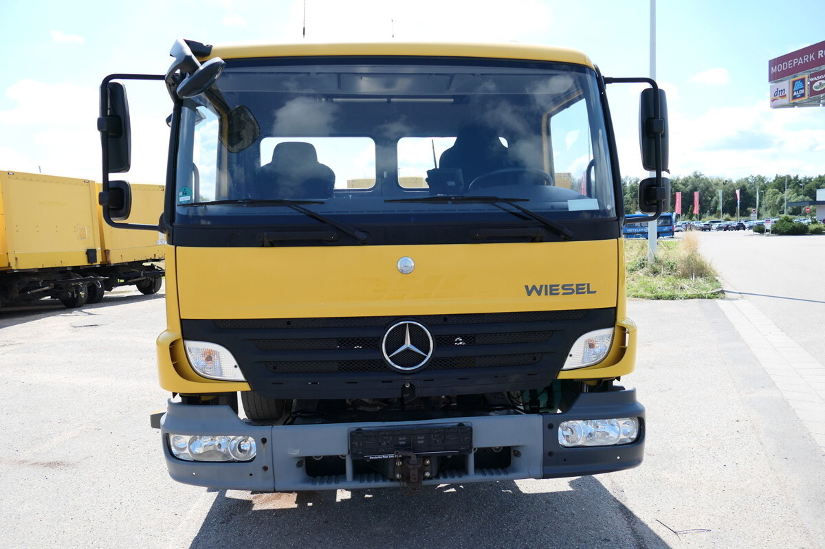 Container transporter/ Swap body truck MERCEDES-BENZ KAMAG WBH 25 Wiesel Terberg Umsetzfahrz. Sattelk: picture 2