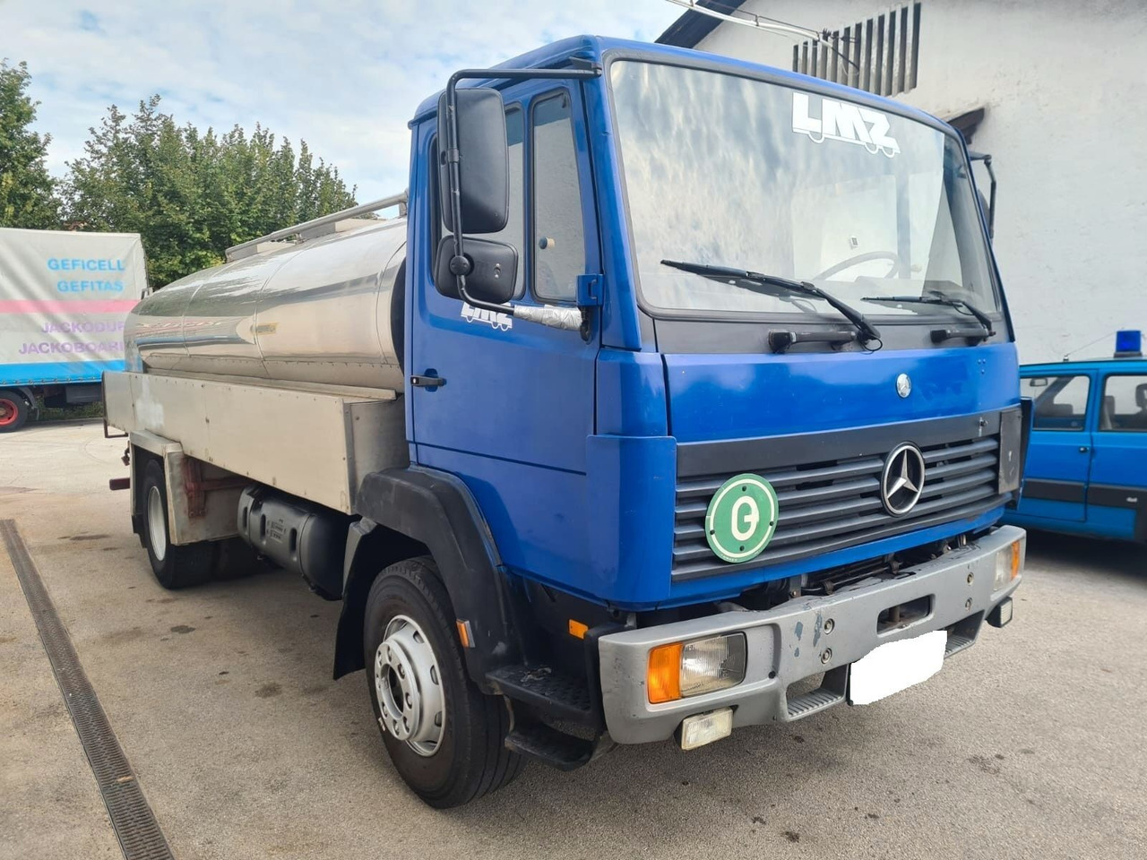 Tank truck for transportation of milk Mercedes-Benz 1524 Tejszállító Tartálykocsi: picture 2