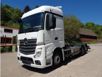 Container transporter/ Swap body truck Mercedes-Benz 2545 LL BDF 6x2,Euro6,StreamSpace,1 Hand!!: picture 1