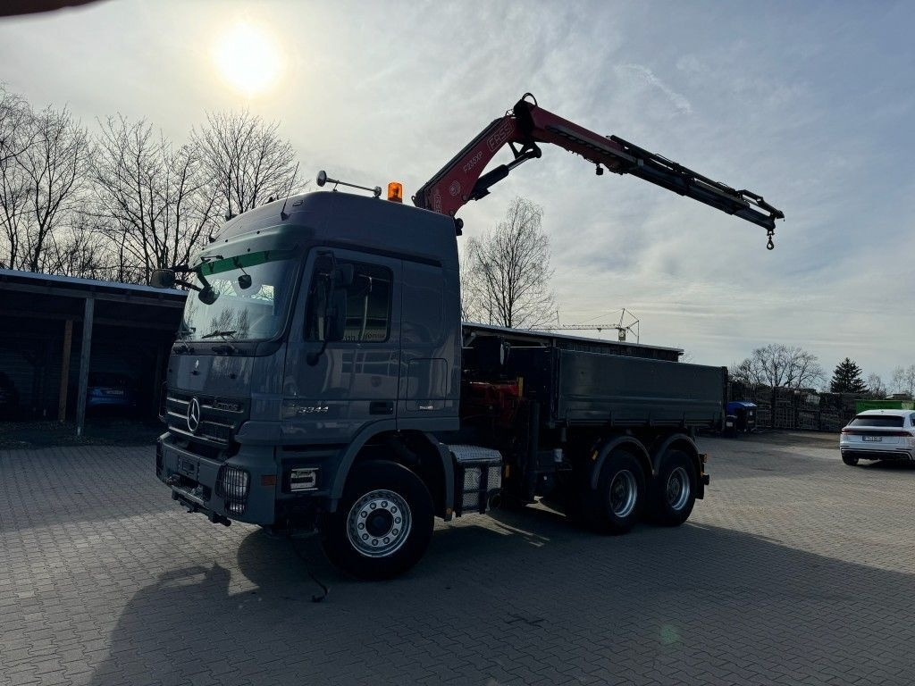 Leasing of Mercedes-Benz 3344K 6x4 Flatbed + Crane Fassi F235XP Mercedes-Benz 3344K 6x4 Flatbed + Crane Fassi F235XP: picture 1