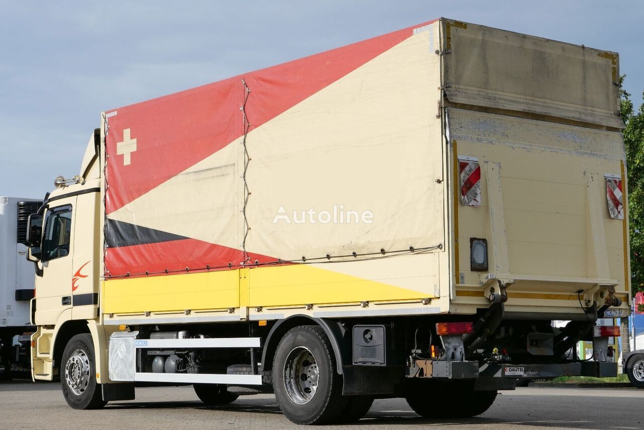 Curtainsider truck Mercedes-Benz Actros 1832: picture 4