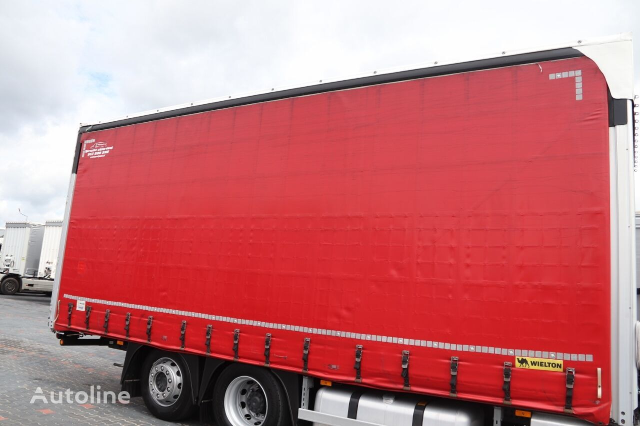 Curtainsider truck Mercedes-Benz Actros 2548: picture 5